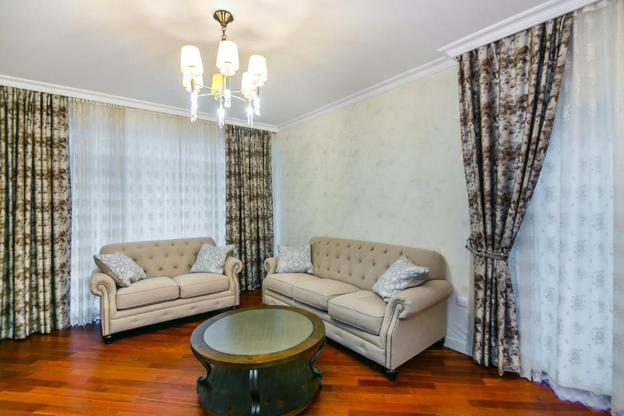 Lux Family Apartment In City Center บากู ภายนอก รูปภาพ
