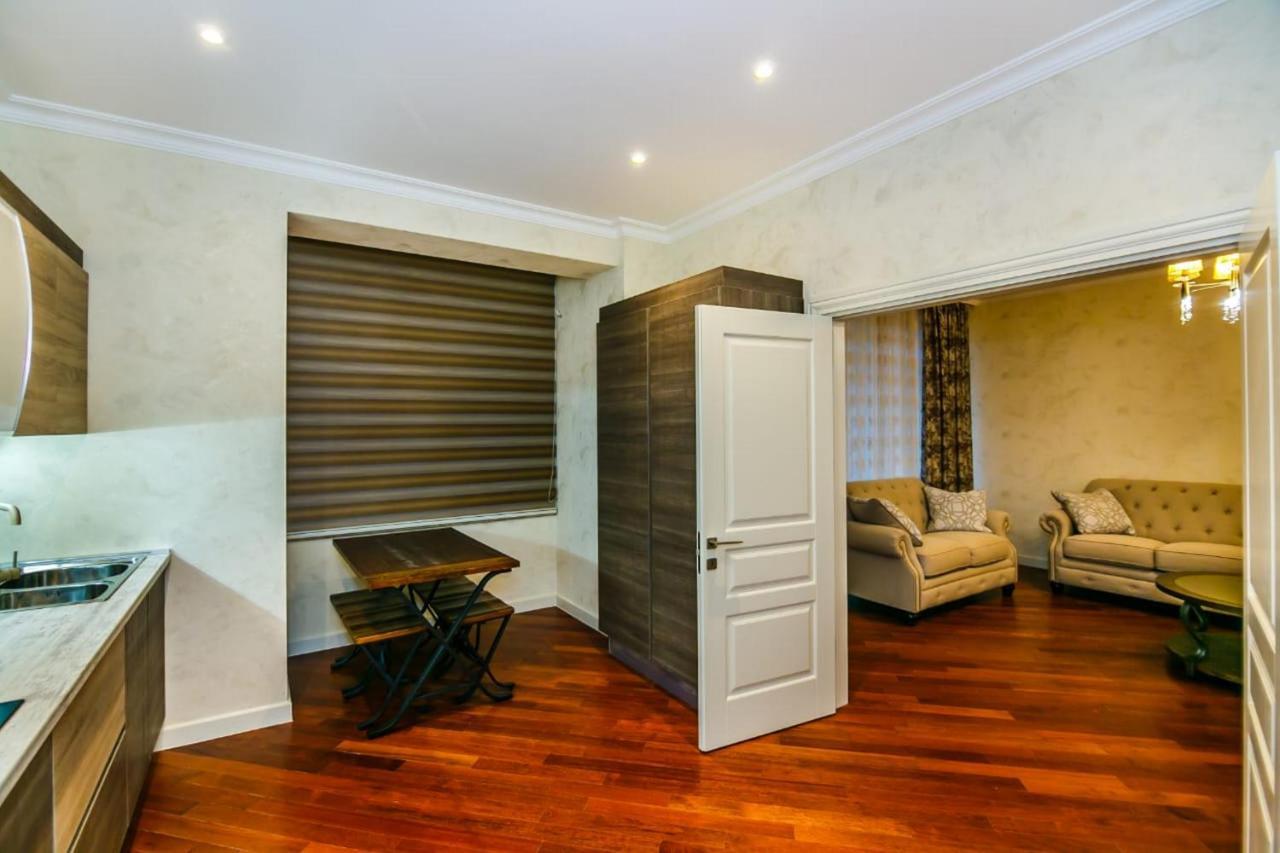 Lux Family Apartment In City Center บากู ภายนอก รูปภาพ